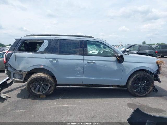 2025 Ford Expedition Platinum მანქანა იყიდება აუქციონზე, vin: 1FMJU1M80SEA21690, აუქციონის ნომერი: 45696126