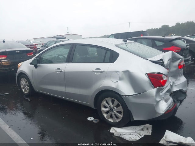 45696132 :رقم المزاد ، KNADN4A36H6016664 vin ، 2017 Kia Rio Ex مزاد بيع