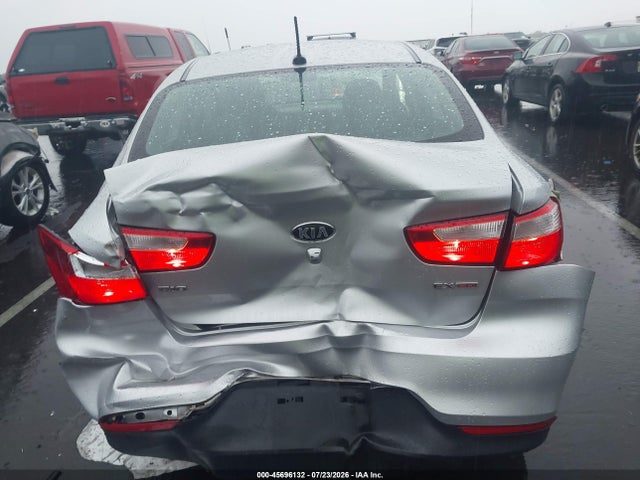 45696132 :رقم المزاد ، KNADN4A36H6016664 vin ، 2017 Kia Rio Ex مزاد بيع