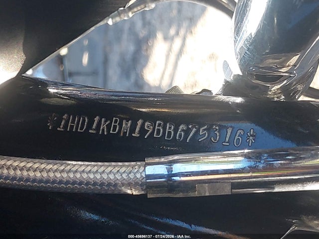 45696137 :رقم المزاد ، 1HD1KBM19BB675316 vin ، 2011 Harley-davidson Flhx مزاد بيع