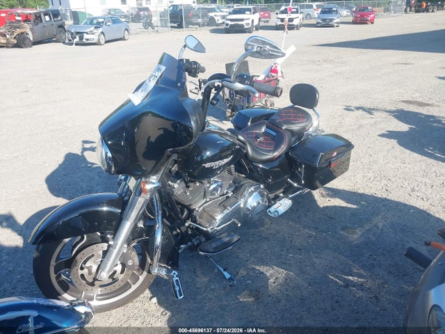 45696137 :رقم المزاد ، 1HD1KBM19BB675316 vin ، 2011 Harley-davidson Flhx مزاد بيع