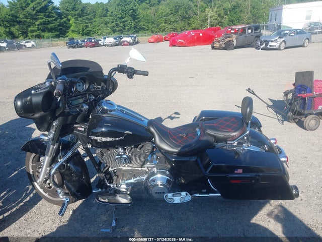 45696137 :رقم المزاد ، 1HD1KBM19BB675316 vin ، 2011 Harley-davidson Flhx مزاد بيع