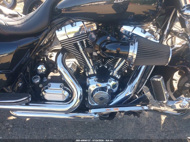45696137 :رقم المزاد ، 1HD1KBM19BB675316 vin ، 2011 Harley-davidson Flhx مزاد بيع