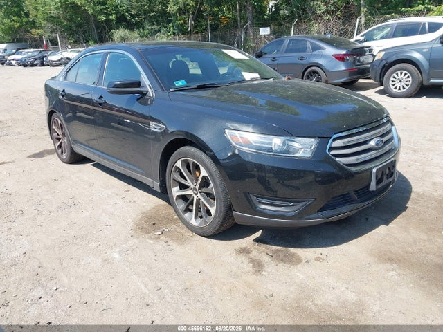 2015 Ford Taurus Sel მანქანა იყიდება აუქციონზე, vin: 1FAHP2H81FG201917, აუქციონის ნომერი: 45696152