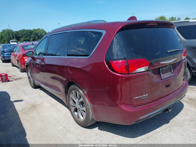 45696156 :رقم المزاد ، 2C4RC1GG8HR525896 vin ، 2017 Chrysler Pacifica Limited مزاد بيع