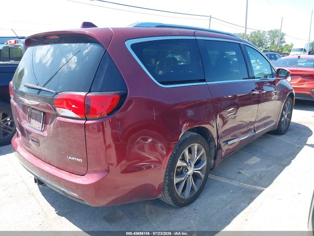 45696156 :رقم المزاد ، 2C4RC1GG8HR525896 vin ، 2017 Chrysler Pacifica Limited مزاد بيع