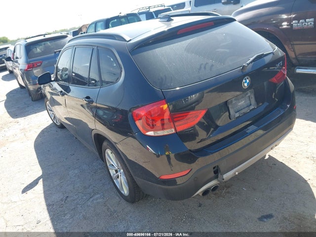 Aukcja sprzedaży 2015 Bmw X1 Xdrive28i, vin: WBAVL1C53FVY28028, numer aukcji: 45696166