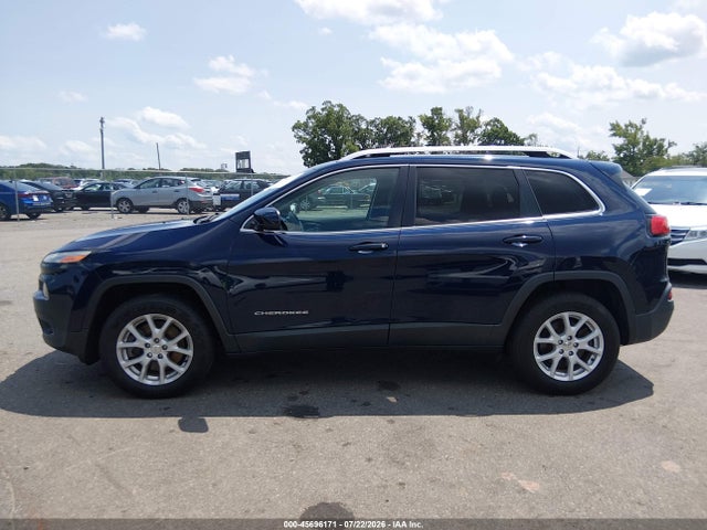 Продаж на аукціоні авто 2016 Jeep Cherokee Latitude, vin: 1C4PJMCS9GW301762, номер лоту: 45696171