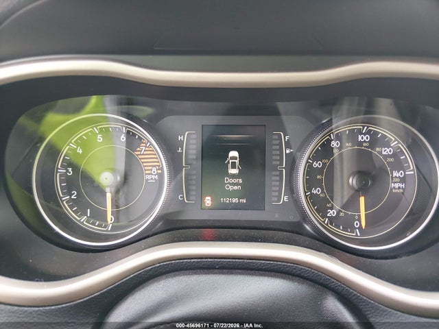 Продаж на аукціоні авто 2016 Jeep Cherokee Latitude, vin: 1C4PJMCS9GW301762, номер лоту: 45696171