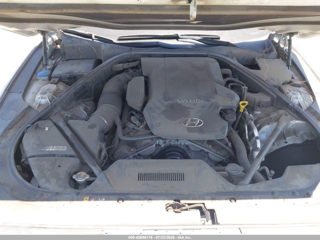 45696176 :رقم المزاد ، KMHGN4JE6GU135502 vin ، 2016 Hyundai Genesis 3.8 مزاد بيع