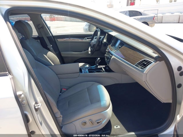 45696176 :رقم المزاد ، KMHGN4JE6GU135502 vin ، 2016 Hyundai Genesis 3.8 مزاد بيع