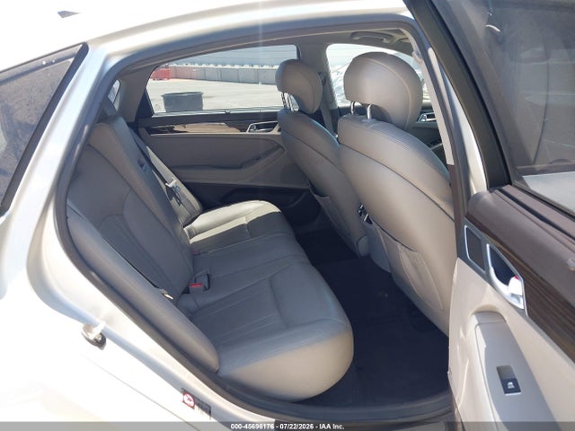 45696176 :رقم المزاد ، KMHGN4JE6GU135502 vin ، 2016 Hyundai Genesis 3.8 مزاد بيع