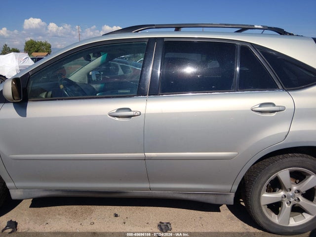 45696186 :رقم المزاد ، 2T2GA31U15C020278 vin ، 2005 Lexus Rx 330 مزاد بيع