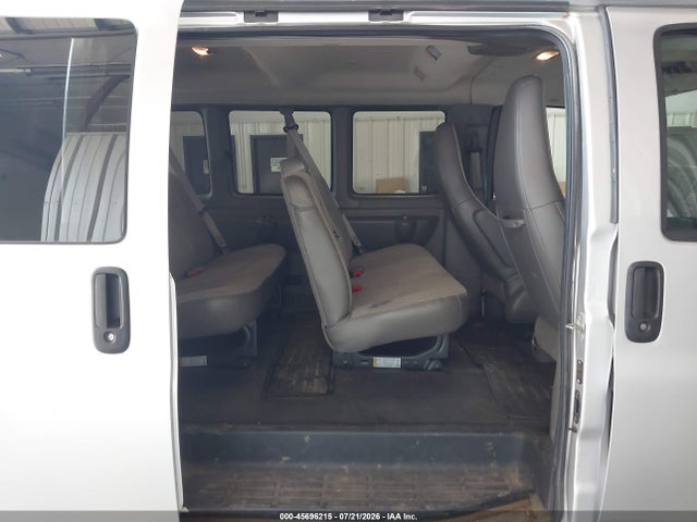 Продаж на аукціоні авто 2016 Chevrolet Express 3500 Lt, vin: 1GAZGPFF9G1316100, номер лоту: 45696215