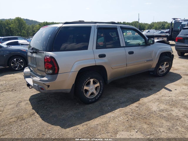 45696220 :رقم المزاد ، 1GNDT13S832110502 vin ، 2003 Chevrolet Trailblazer Lt مزاد بيع