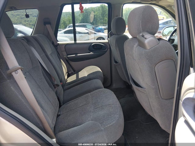 45696220 :رقم المزاد ، 1GNDT13S832110502 vin ، 2003 Chevrolet Trailblazer Lt مزاد بيع