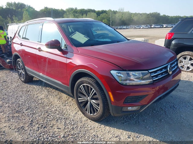 2019 Volkswagen Tiguan 2.0t Se/2.0t Sel/2.0t Sel R-line/2.0t Sel R-line Black მანქანა იყიდება აუქციონზე, vin: 3VV2B7AXXKM074700, აუქციონის ნომერი: 45696226