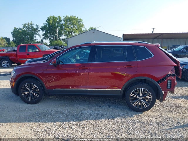45696226 :رقم المزاد ، 3VV2B7AXXKM074700 vin ، 2019 Volkswagen Tiguan 2.0t Se/2.0t Sel/2.0t Sel R-line/2.0t Sel R-line Black مزاد بيع
