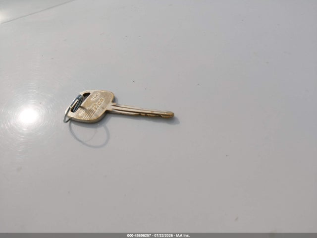 Auction sale of the 1992 Toyota Camry Le, vin: 4T1SK12E9NU100675, lot number: 45696257