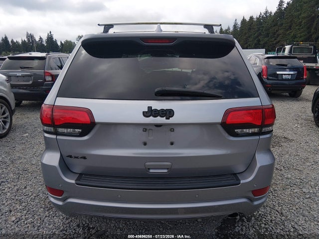 1C4RJFAG2JC491822 Jeep Grand Cherokee Altitude 4x4