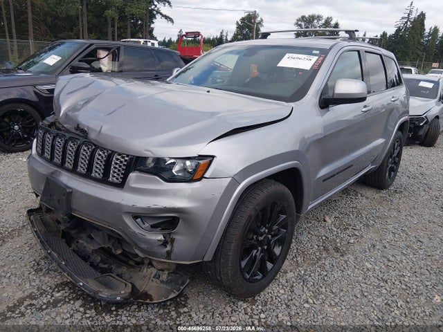 1C4RJFAG2JC491822 Jeep Grand Cherokee Altitude 4x4