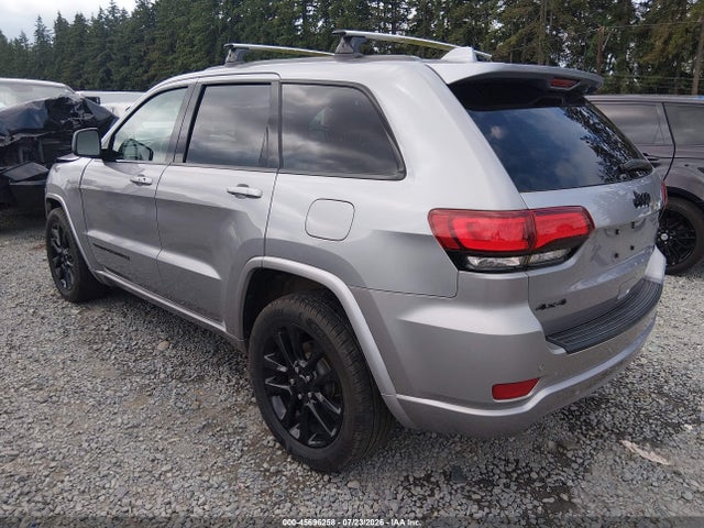 1C4RJFAG2JC491822 Jeep Grand Cherokee Altitude 4x4