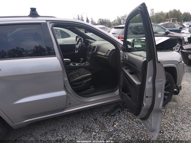 1C4RJFAG2JC491822 Jeep Grand Cherokee Altitude 4x4