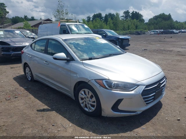 2018 5NPD84LF1JH335144 main image