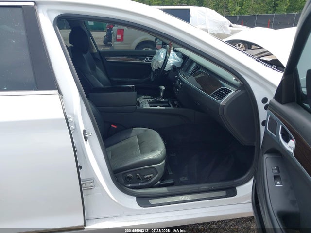 Продаж на аукціоні авто 2018 Genesis G80 3.8, vin: KMHGN4JE3JU285106, номер лоту: 45696312