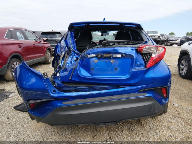 2021 Toyota C-hr Xle მანქანა იყიდება აუქციონზე, vin: NMTKHMBX2MR136540, აუქციონის ნომერი: 45696322