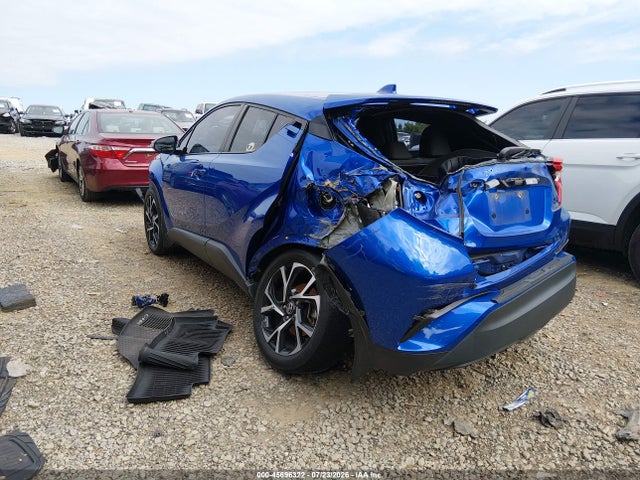 2021 Toyota C-hr Xle მანქანა იყიდება აუქციონზე, vin: NMTKHMBX2MR136540, აუქციონის ნომერი: 45696322