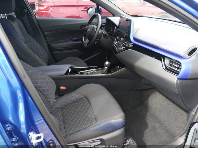 2021 Toyota C-hr Xle მანქანა იყიდება აუქციონზე, vin: NMTKHMBX2MR136540, აუქციონის ნომერი: 45696322