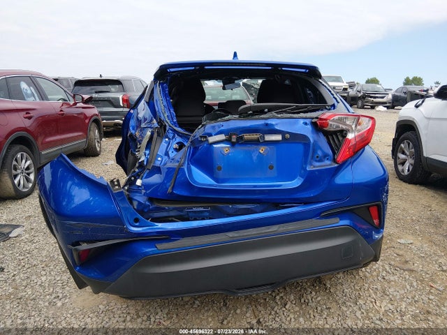 2021 Toyota C-hr Xle მანქანა იყიდება აუქციონზე, vin: NMTKHMBX2MR136540, აუქციონის ნომერი: 45696322