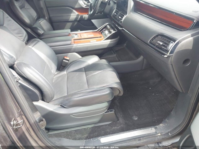5LMJJ3LG6REL17124 Lincoln Navigator Reserve L
