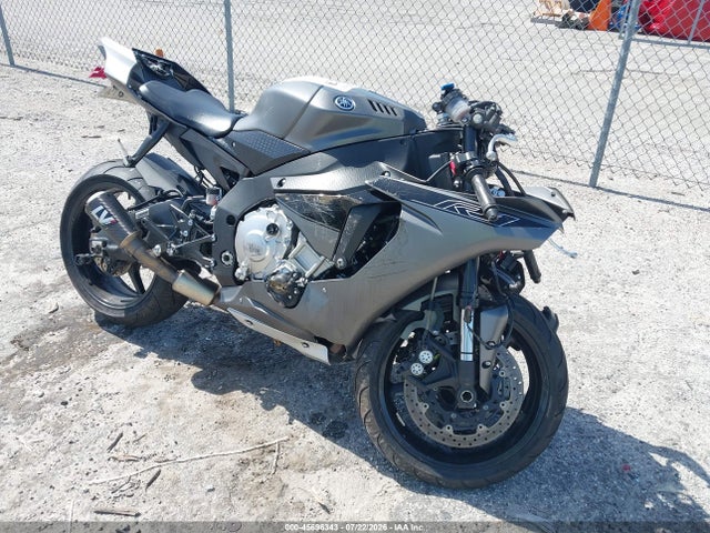 45696343 :رقم المزاد ، JYARN42E7GA000277 vin ، 2016 Yamaha Yzfr1s مزاد بيع
