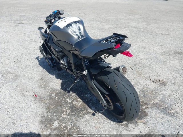 45696343 :رقم المزاد ، JYARN42E7GA000277 vin ، 2016 Yamaha Yzfr1s مزاد بيع