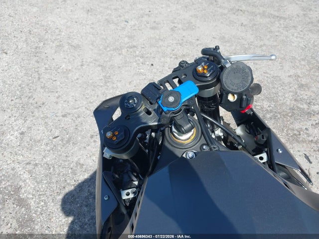45696343 :رقم المزاد ، JYARN42E7GA000277 vin ، 2016 Yamaha Yzfr1s مزاد بيع