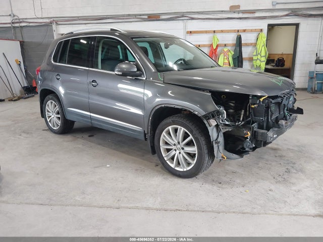 2016 Volkswagen Tiguan Se მანქანა იყიდება აუქციონზე, vin: WVGBV7AX1GW599217, აუქციონის ნომერი: 45696352