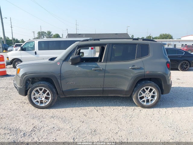 ZACNJDB15NPN80201 Jeep Renegade Latitude 4x4