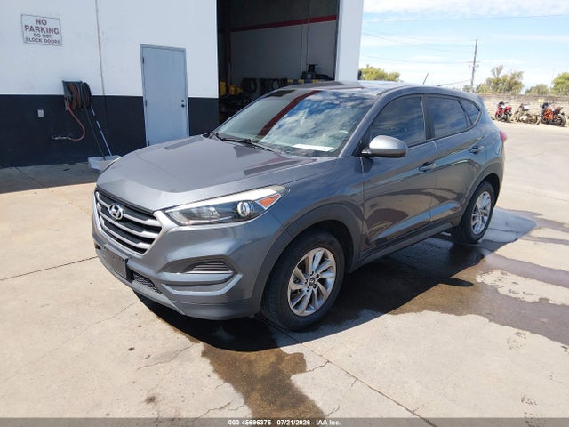 Hyundai TUCSON SE 2018 KM8J23A43JU682749 Image 2