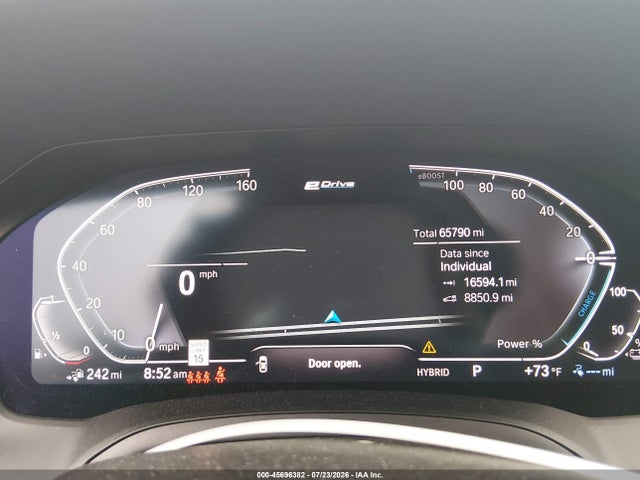 45696382 :رقم المزاد ، 3MW5P7J0XM8C18206 vin ، 2021 Bmw 330e مزاد بيع