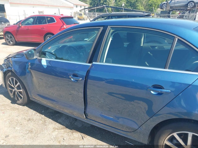 45696387 :رقم المزاد ، 3VW2B7AJ5HM239519 vin ، 2017 Volkswagen Jetta 1.4t S مزاد بيع