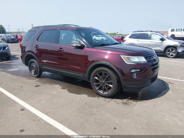 45696421 :رقم المزاد ، 1FM5K8D86KGA38319 vin ، 2019 Ford Explorer Xlt مزاد بيع