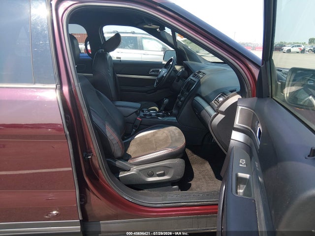 45696421 :رقم المزاد ، 1FM5K8D86KGA38319 vin ، 2019 Ford Explorer Xlt مزاد بيع