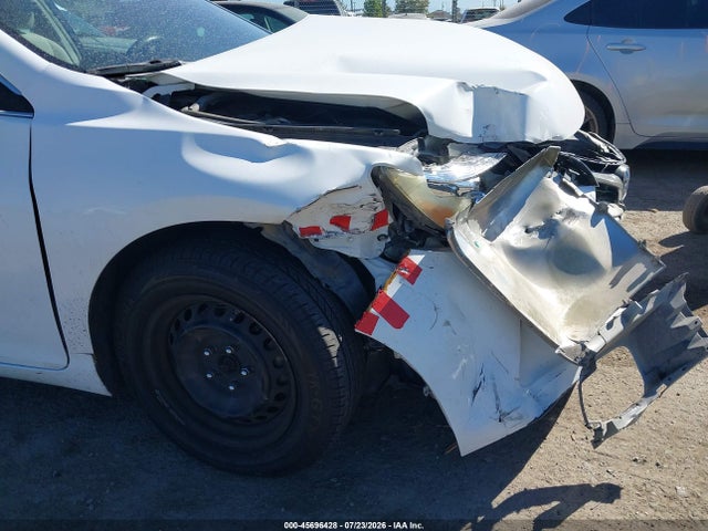 Toyota CAMRY LE 2015 4T4BF1FK9FR448939 Image 13