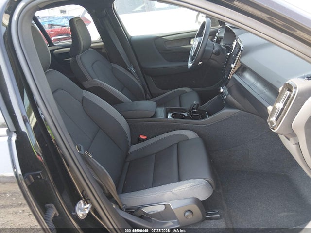 Auction sale of the 2025 Volvo Ex40 Core, Twin Motor, Fully Electric, vin: YV4ER3HJ1S2454286, lot number: 45696449