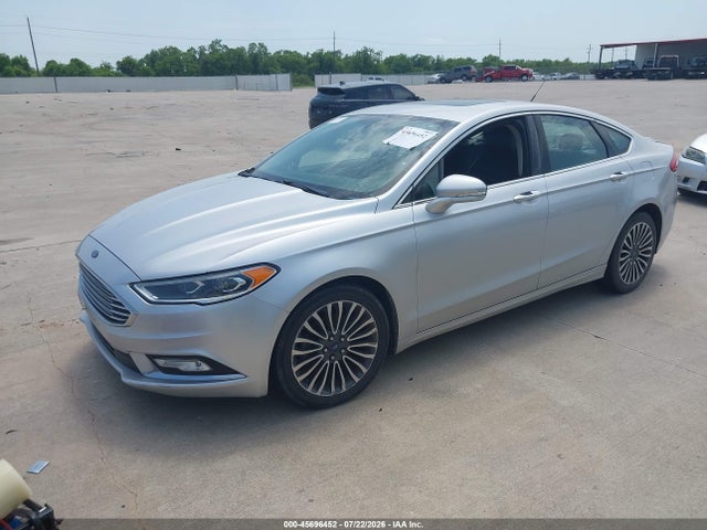 Ford Fusion Titanium 2018 3FA6P0D91JR225971 Image 2