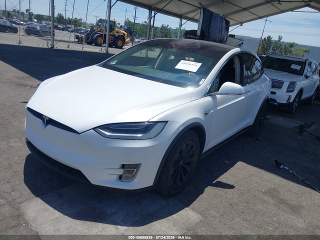 45696526 :رقم المزاد ، 5YJXCDE24HF032390 vin ، 2017 Tesla Model X 100d/75d/90d مزاد بيع