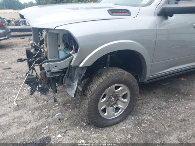 Продаж на аукціоні авто 2022 Ram 2500 Limited  4x4 6'4 Box, vin: 3C6UR5TL2NG207946, номер лоту: 45696538