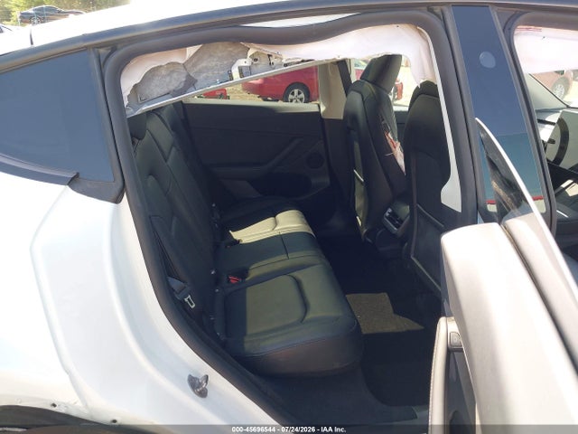 Продаж на аукціоні авто 2025 Tesla Model Y Long Range Dual Motor All-wheel Drive, vin: 7SAYGDEE8SF245260, номер лоту: 45696544